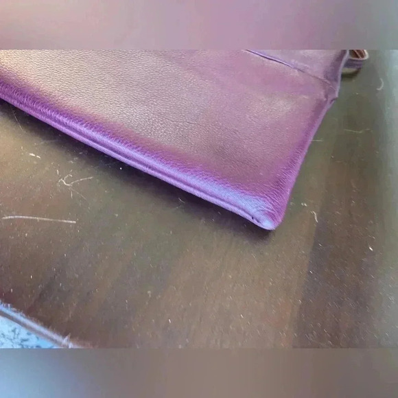 The Sak collective burgundy leather crossbody. - Picture 6 of 16